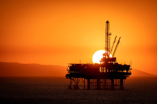 oil rig sunset cta